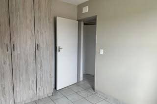 2 Bedroom Property for Sale in Heuweloord Gauteng