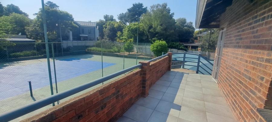 To Let 2 Bedroom Property for Rent in Essexwold Gauteng