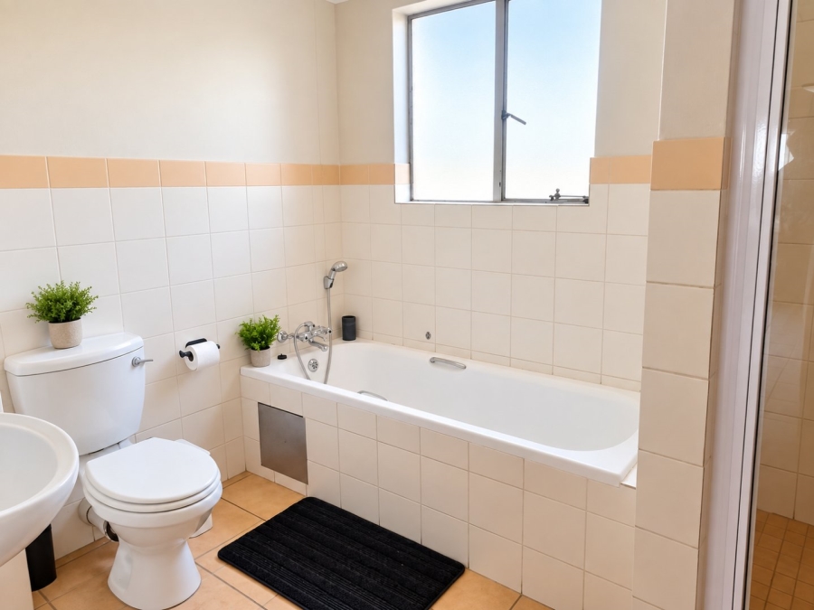 1 Bedroom Property for Sale in Die Wilgers Gauteng