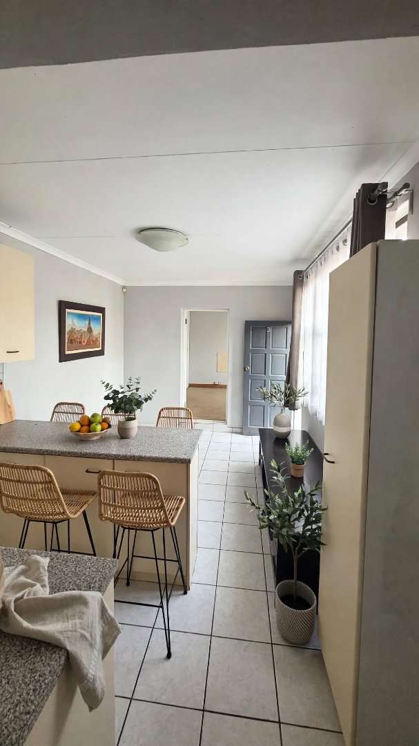 To Let 1 Bedroom Property for Rent in Bedfordview Gauteng