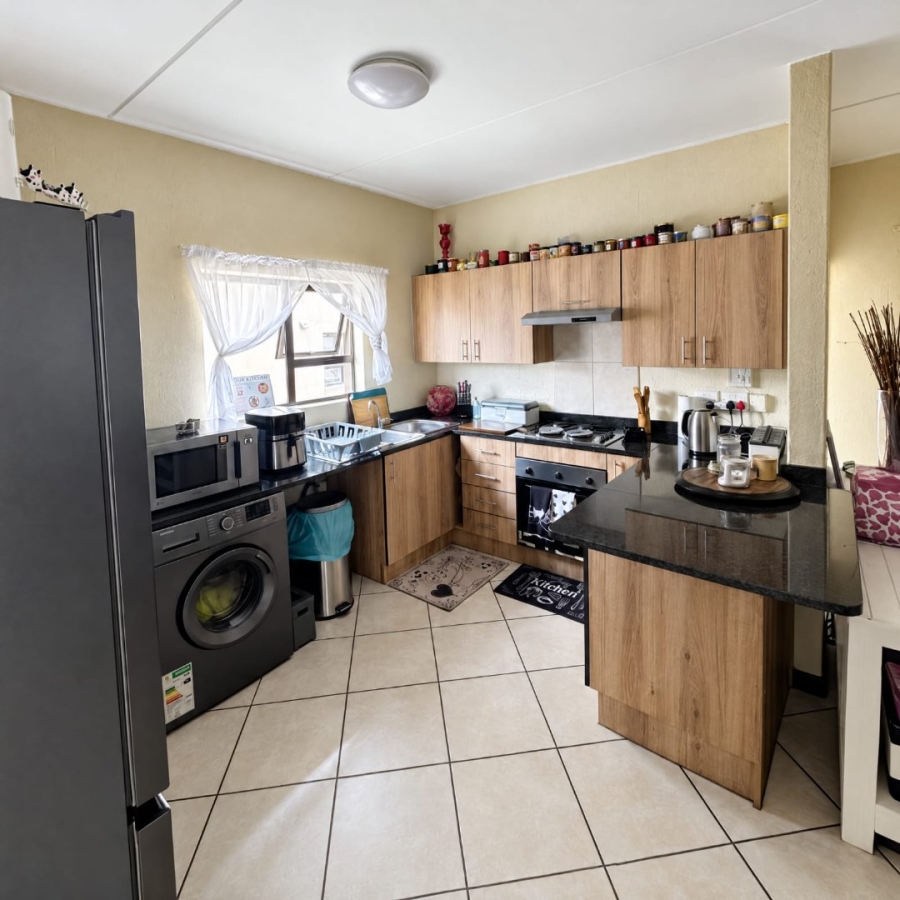 To Let 2 Bedroom Property for Rent in Benoni North Gauteng