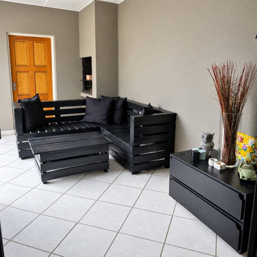 To Let 2 Bedroom Property for Rent in Benoni North Gauteng