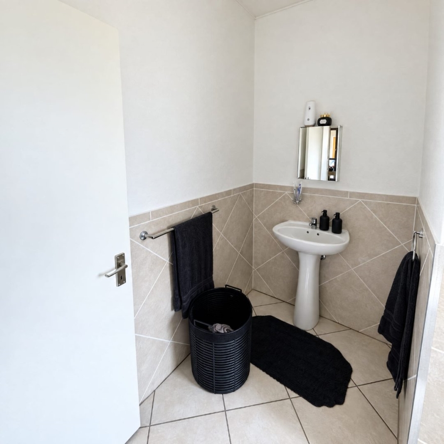 To Let 2 Bedroom Property for Rent in Benoni North Gauteng