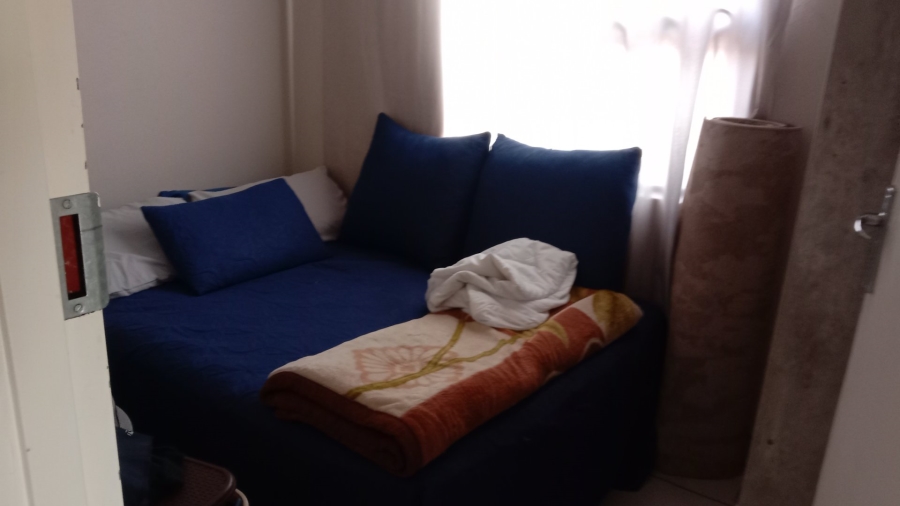  Bedroom Property for Sale in Delmore Park Gauteng