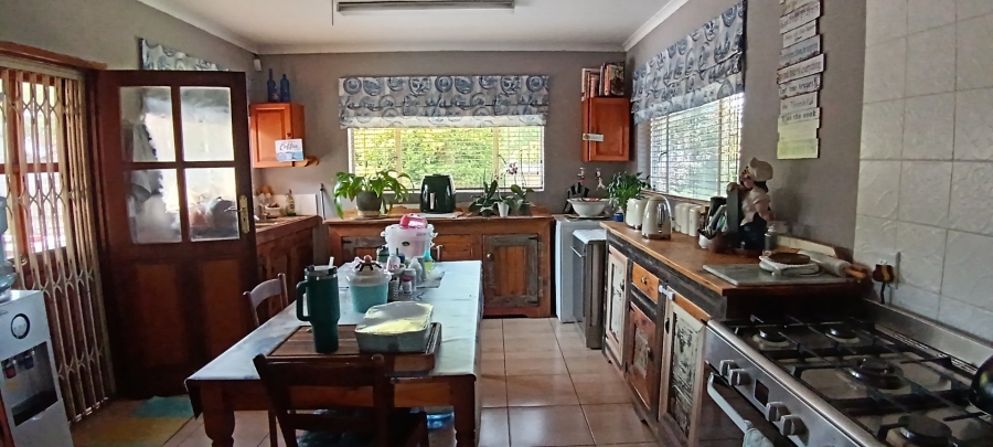 5 Bedroom Property for Sale in Risiville Gauteng