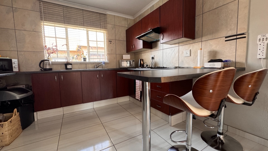 3 Bedroom Property for Sale in Vanderbijlpark SW 5 Gauteng