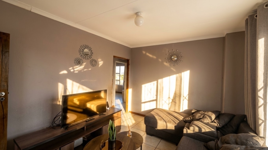 2 Bedroom Property for Sale in Cosmo City Gauteng