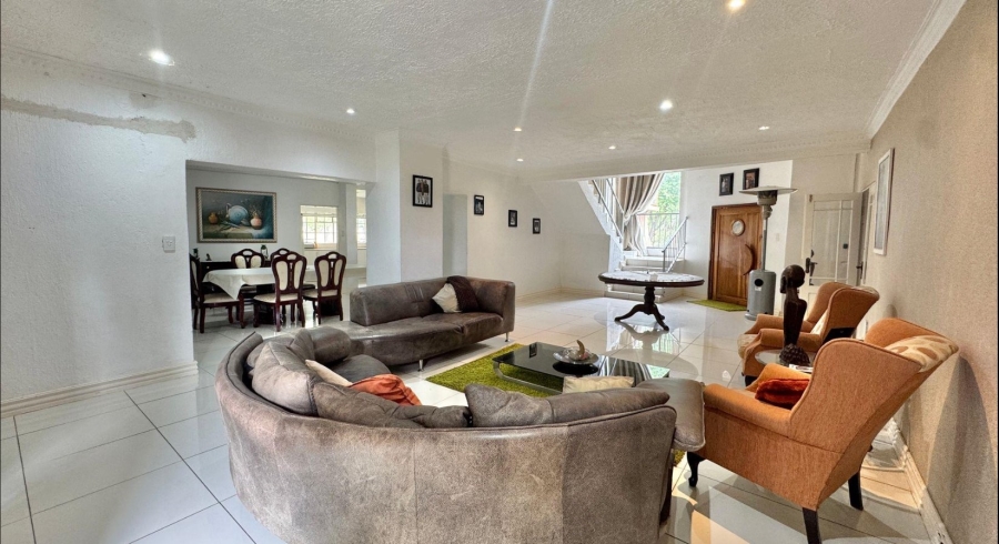 6 Bedroom Property for Sale in President Park Gauteng