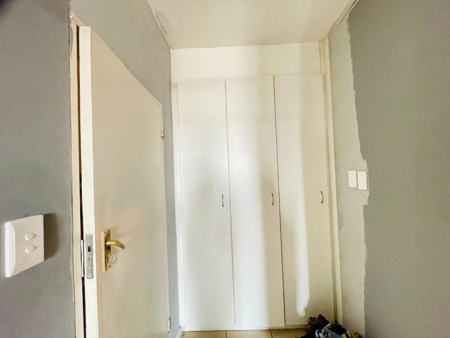 1 Bedroom Property for Sale in Pretoria Gauteng