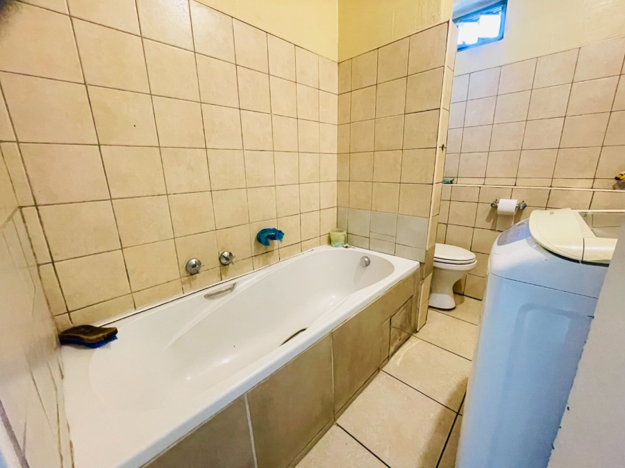 1 Bedroom Property for Sale in Pretoria Gauteng