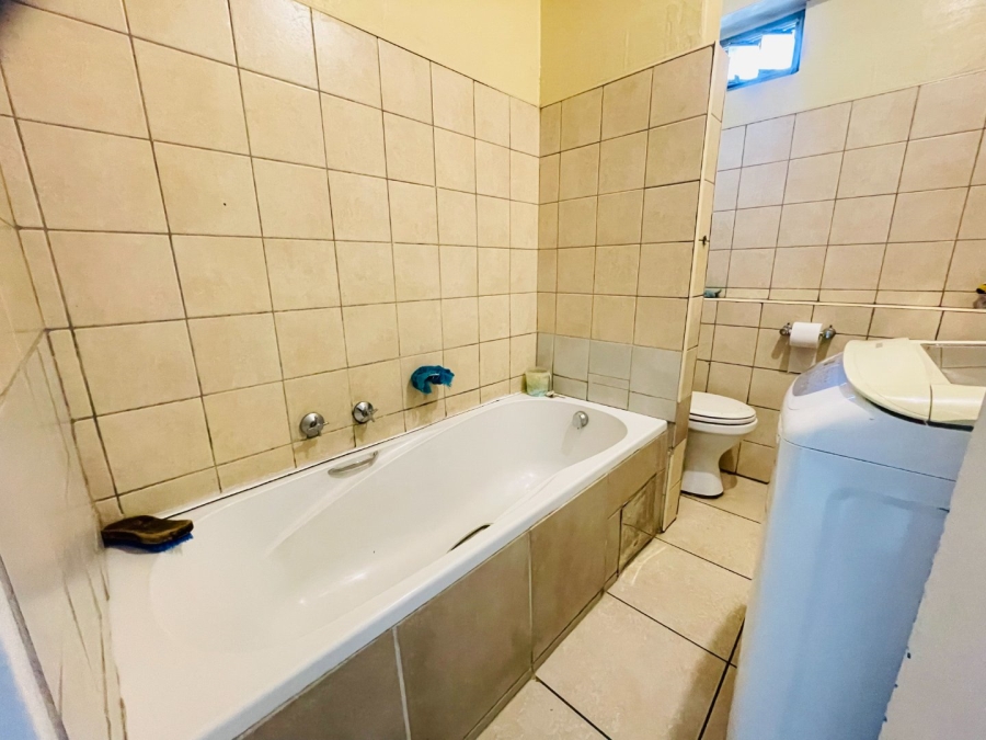 1 Bedroom Property for Sale in Pretoria Gauteng