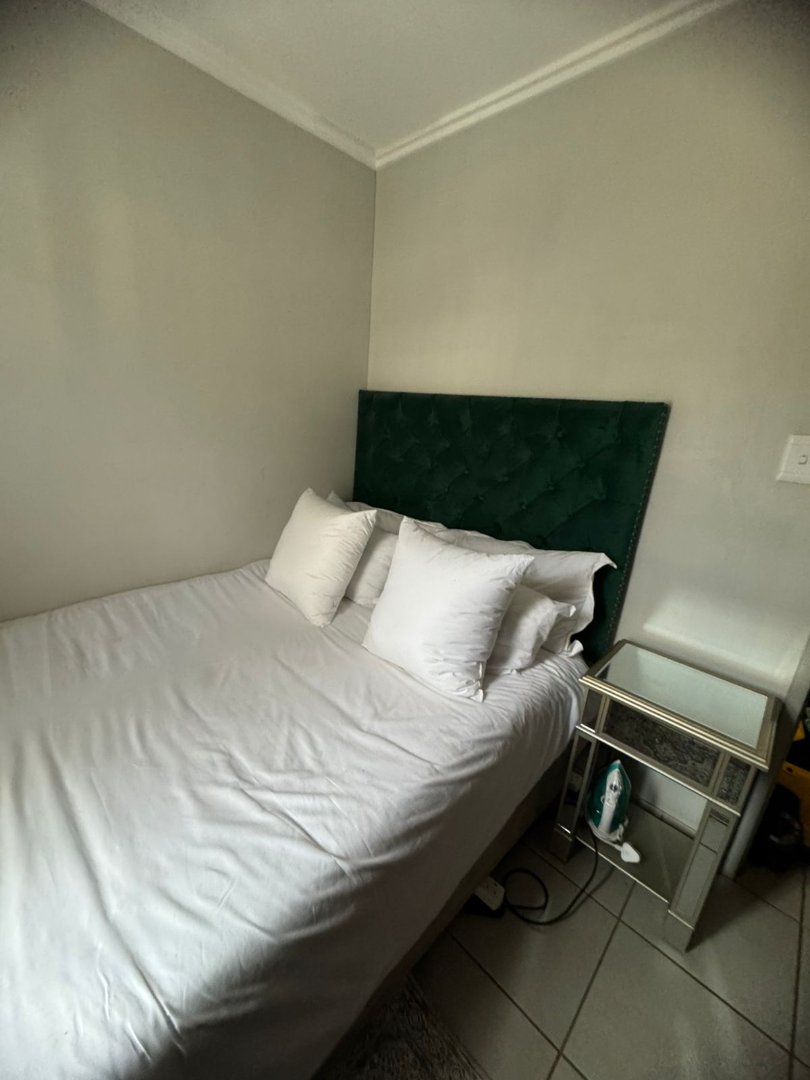  Bedroom Property for Sale in Witpoortjie Gauteng