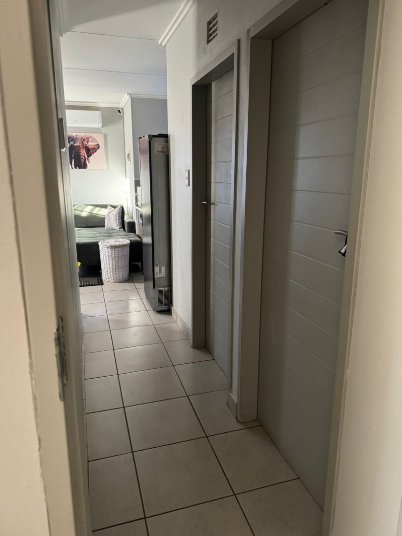  Bedroom Property for Sale in Witpoortjie Gauteng