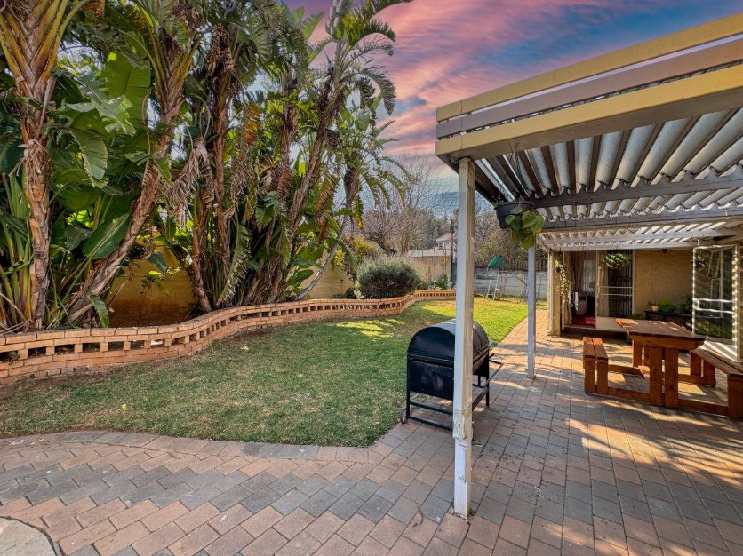 3 Bedroom Property for Sale in Edenvale Central Gauteng