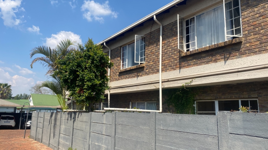 1 Bedroom Property for Sale in Riviera Gauteng