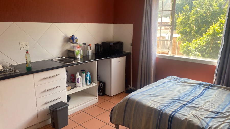 1 Bedroom Property for Sale in Riviera Gauteng
