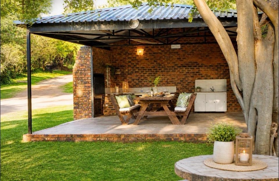 Bedroom Property for Sale in Vaaloewer Gauteng