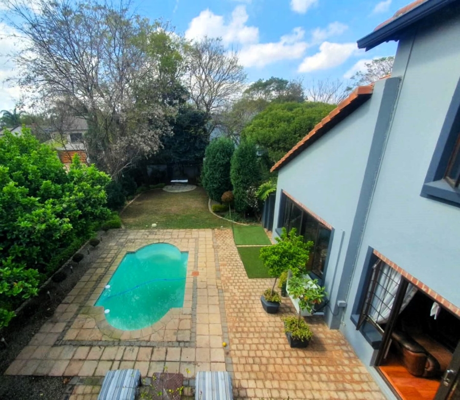 5 Bedroom Property for Sale in Midstream Estate Gauteng
