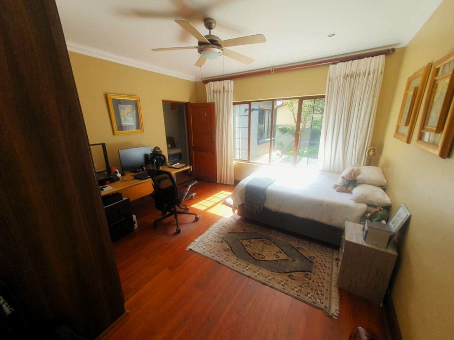 5 Bedroom Property for Sale in Midstream Estate Gauteng