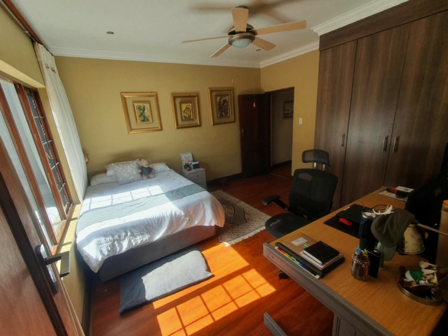 5 Bedroom Property for Sale in Midstream Estate Gauteng