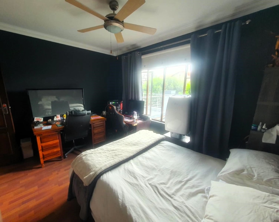 5 Bedroom Property for Sale in Midstream Estate Gauteng
