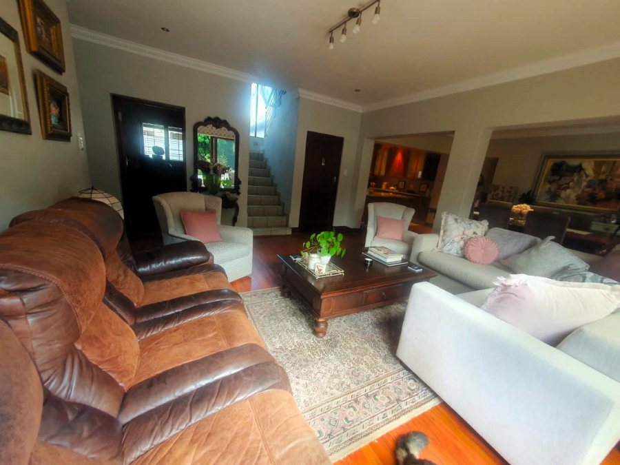 5 Bedroom Property for Sale in Midstream Estate Gauteng