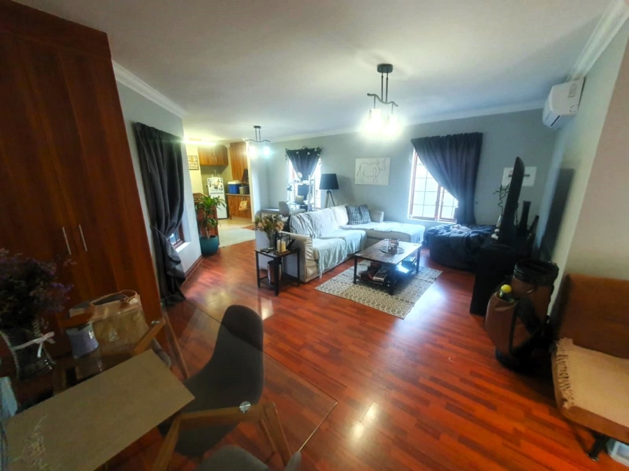 5 Bedroom Property for Sale in Midstream Estate Gauteng