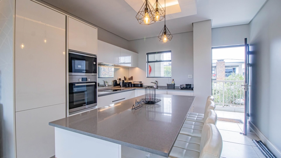 To Let 2 Bedroom Property for Rent in Serengeti Lifestyle Estate Gauteng