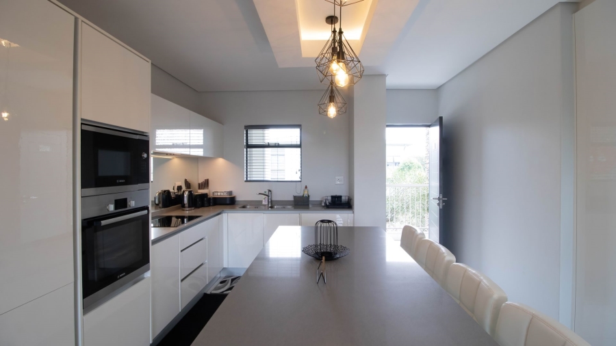 To Let 2 Bedroom Property for Rent in Serengeti Lifestyle Estate Gauteng