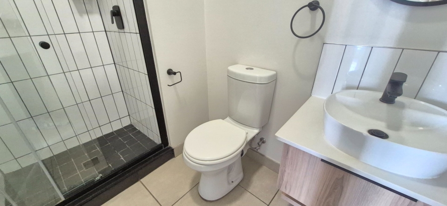 To Let 2 Bedroom Property for Rent in Aspen Hills Gauteng