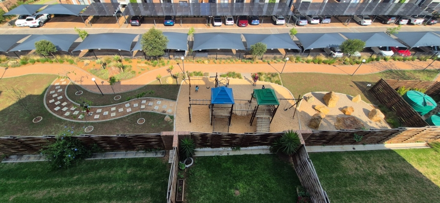 To Let 2 Bedroom Property for Rent in Aspen Hills Gauteng