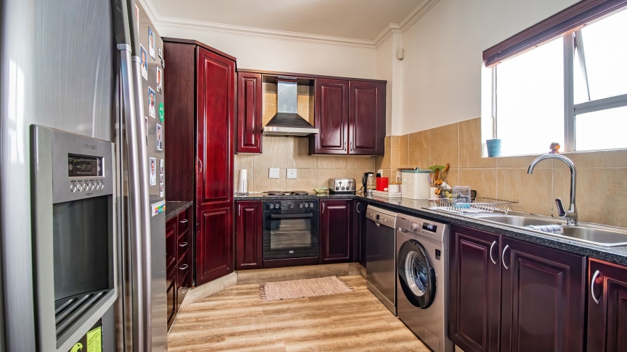 To Let 3 Bedroom Property for Rent in Greenstone Hill Gauteng