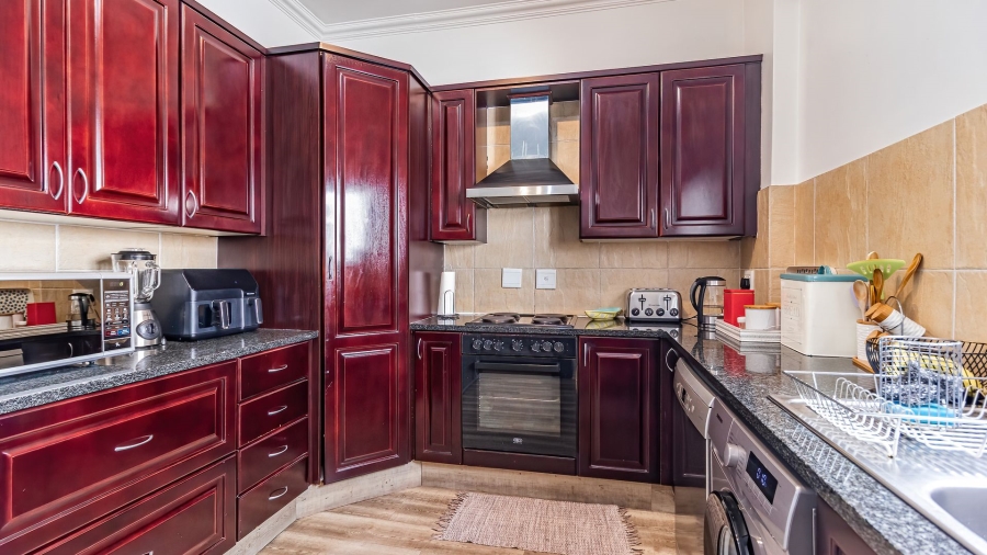 To Let 3 Bedroom Property for Rent in Greenstone Hill Gauteng