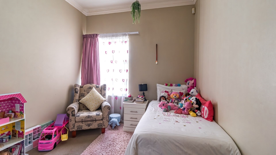 To Let 3 Bedroom Property for Rent in Greenstone Hill Gauteng