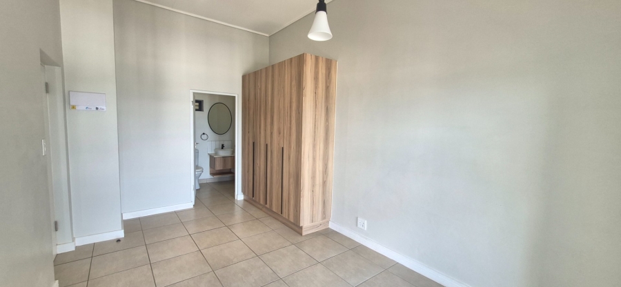 To Let 2 Bedroom Property for Rent in Mulbarton Gauteng