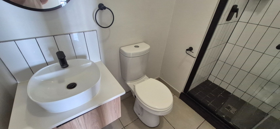 To Let 2 Bedroom Property for Rent in Mulbarton Gauteng