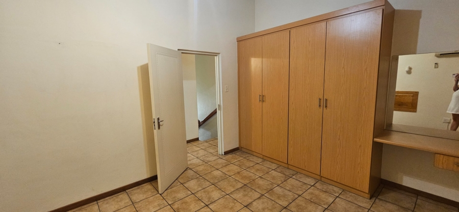 2 Bedroom Property for Sale in Rietfontein SH Gauteng