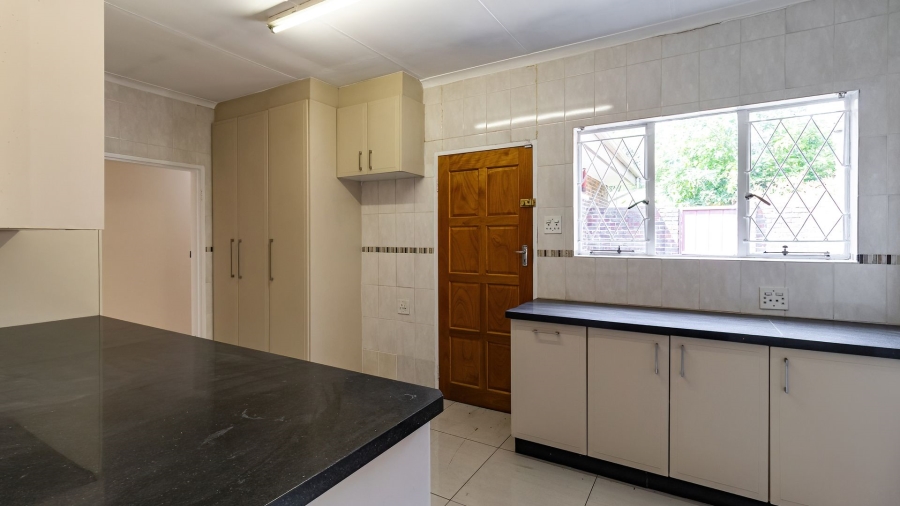 4 Bedroom Property for Sale in Rembrandt Park Gauteng