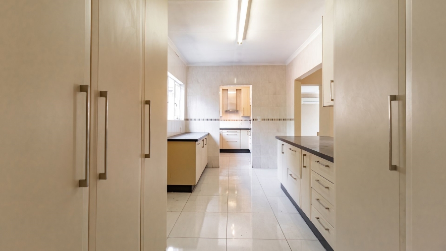 4 Bedroom Property for Sale in Rembrandt Park Gauteng