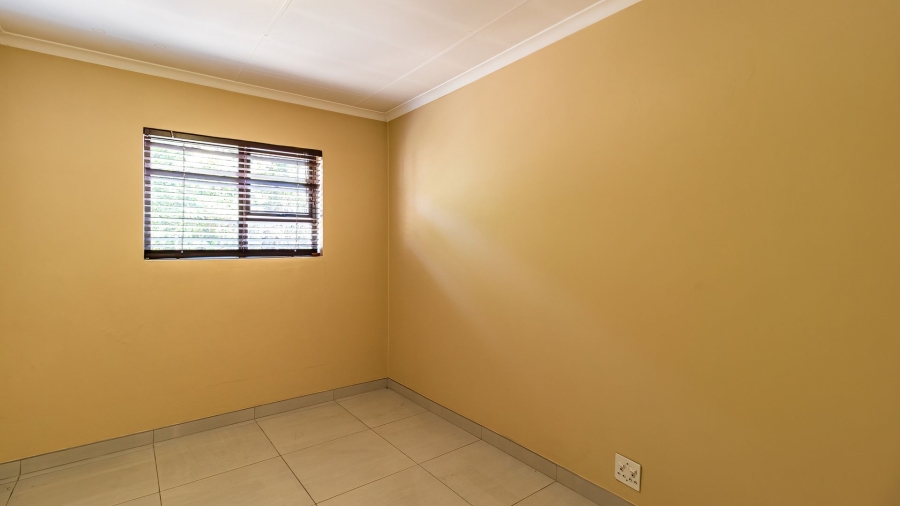 4 Bedroom Property for Sale in Rembrandt Park Gauteng