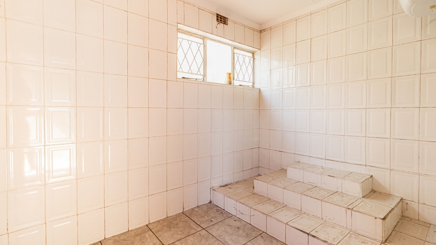 4 Bedroom Property for Sale in Rembrandt Park Gauteng