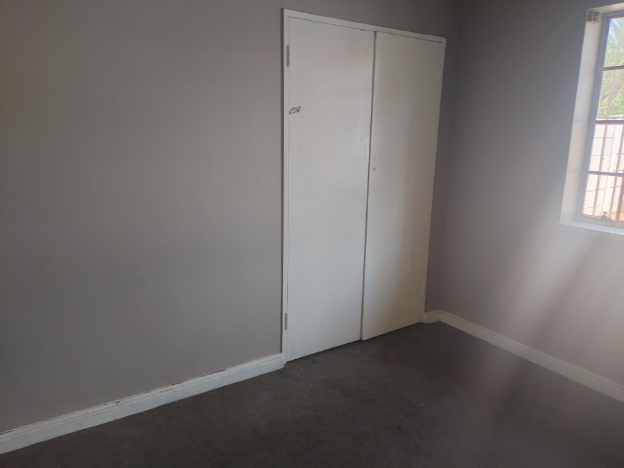 3 Bedroom Property for Sale in Casseldale Gauteng