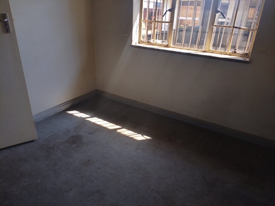 3 Bedroom Property for Sale in Casseldale Gauteng