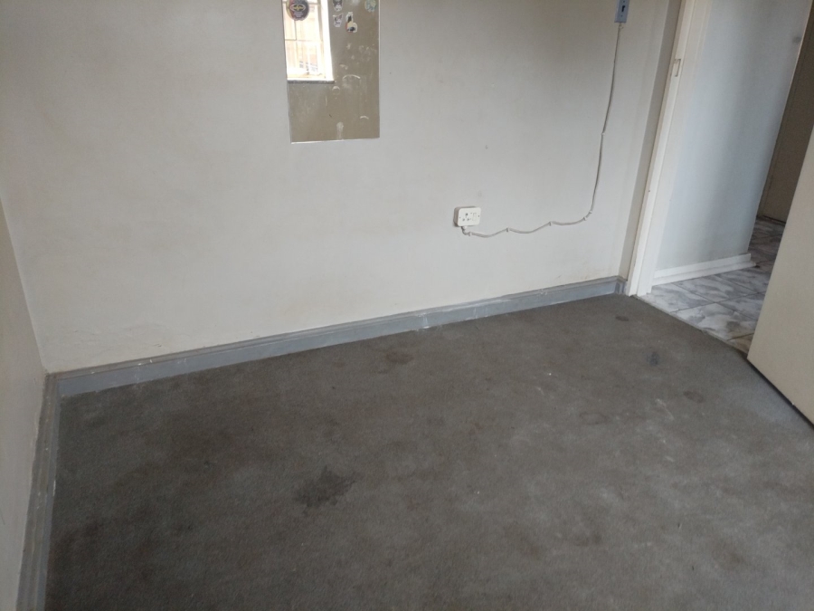 3 Bedroom Property for Sale in Casseldale Gauteng