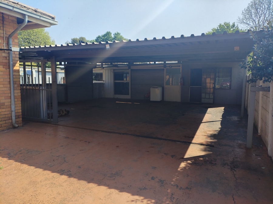 3 Bedroom Property for Sale in Casseldale Gauteng