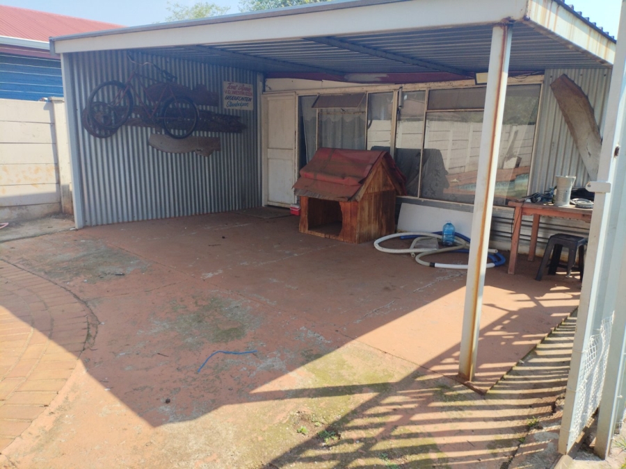 3 Bedroom Property for Sale in Casseldale Gauteng