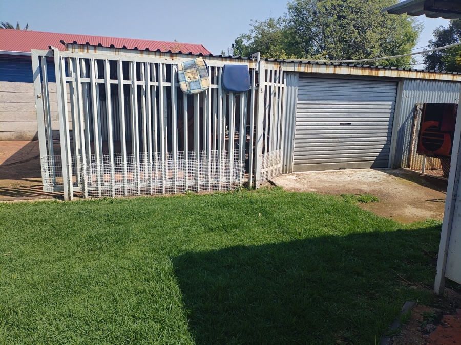 3 Bedroom Property for Sale in Casseldale Gauteng