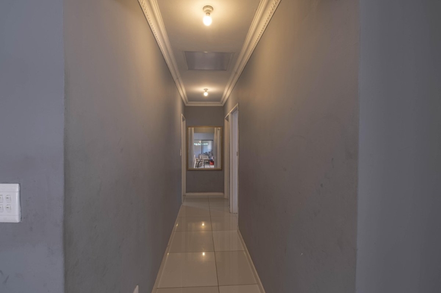 4 Bedroom Property for Sale in Birchleigh North Gauteng