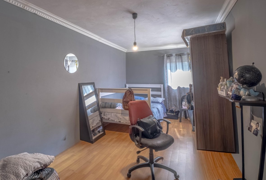 4 Bedroom Property for Sale in Birchleigh North Gauteng