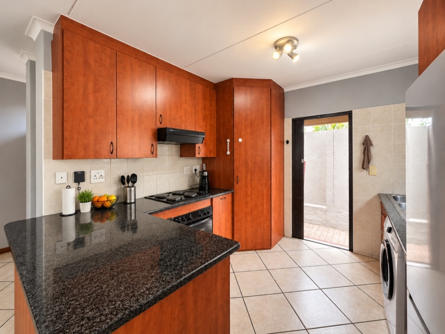 To Let 3 Bedroom Property for Rent in Sunninghill Gauteng